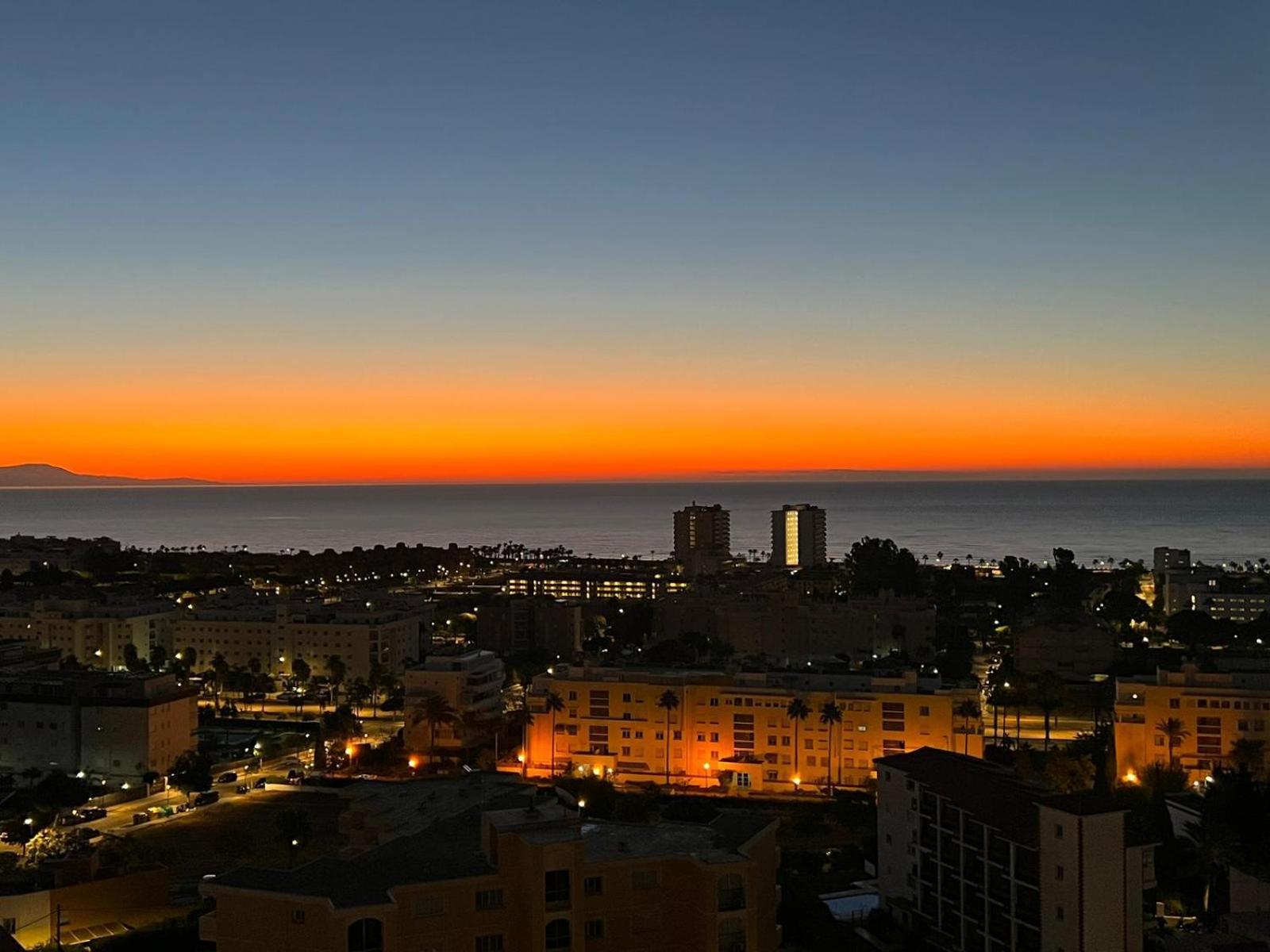 Sun Apartments Torremolinos Eksteriør billede